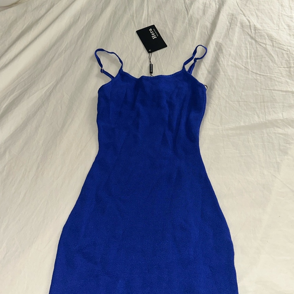 HERA bodycon slit dress